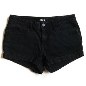 BDG Black Denim Mid Rise Shortie 28W